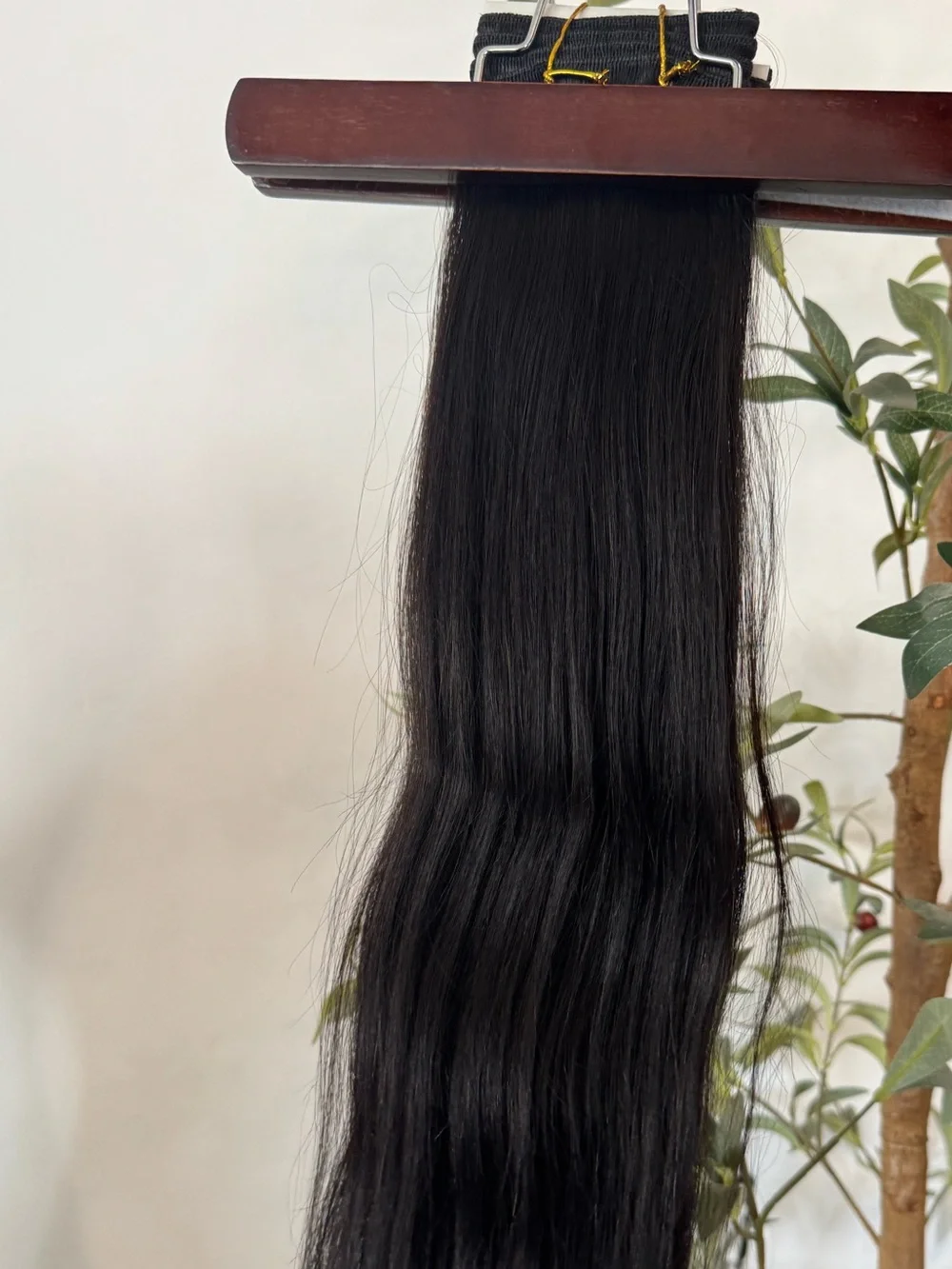 100% Human Hair Extensions Black 18” 100g Natural Straight Weft